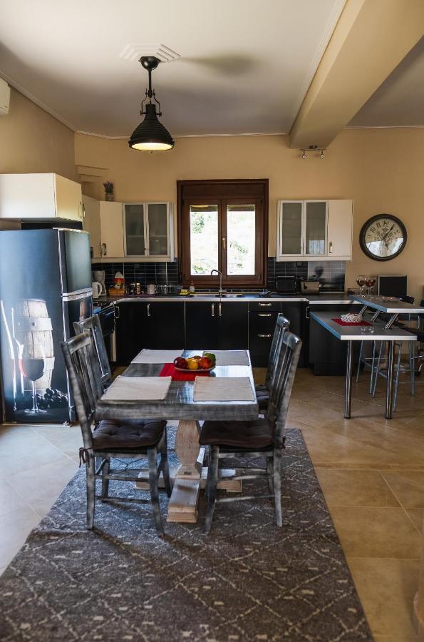 Luxury Villa Thea Wolos Zewnętrze zdjęcie